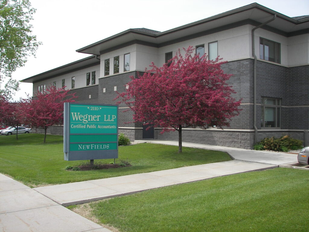 Luann Lane exterior