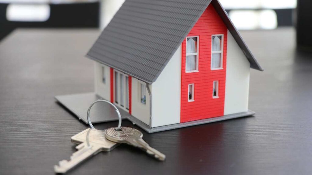 Renting to a relative: tax benefits may be tricky